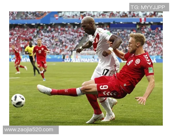 秘鲁与丹麦足球明星盘点及其在国际赛场上的表现分析