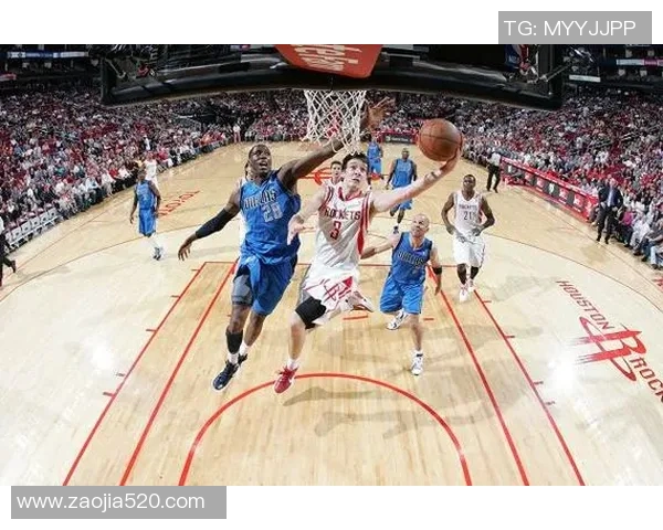 2016年火箭队与小牛队精彩对决录像回放全程回顾与分析